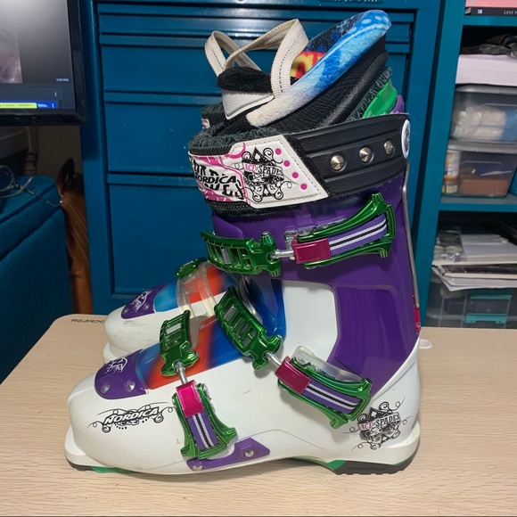 ✨NORDICA RARE 2011 ACE OF SPADES SKI BOOTS!✨ - Picture 2 of 14